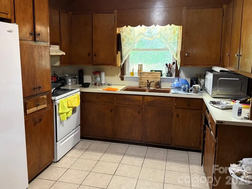 101 Ramsey Street Morganton NC 28655