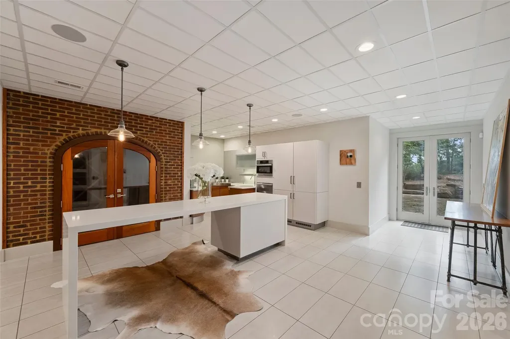 172 Tuckertown Road New London NC 28127