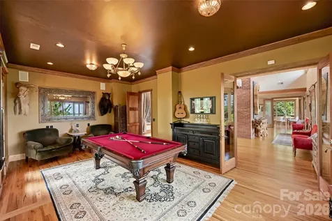 172 Tuckertown Road New London NC 28127