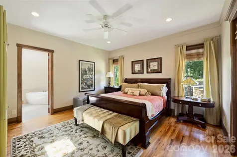 172 Tuckertown Road New London NC 28127