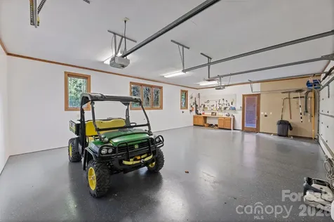 172 Tuckertown Road New London NC 28127