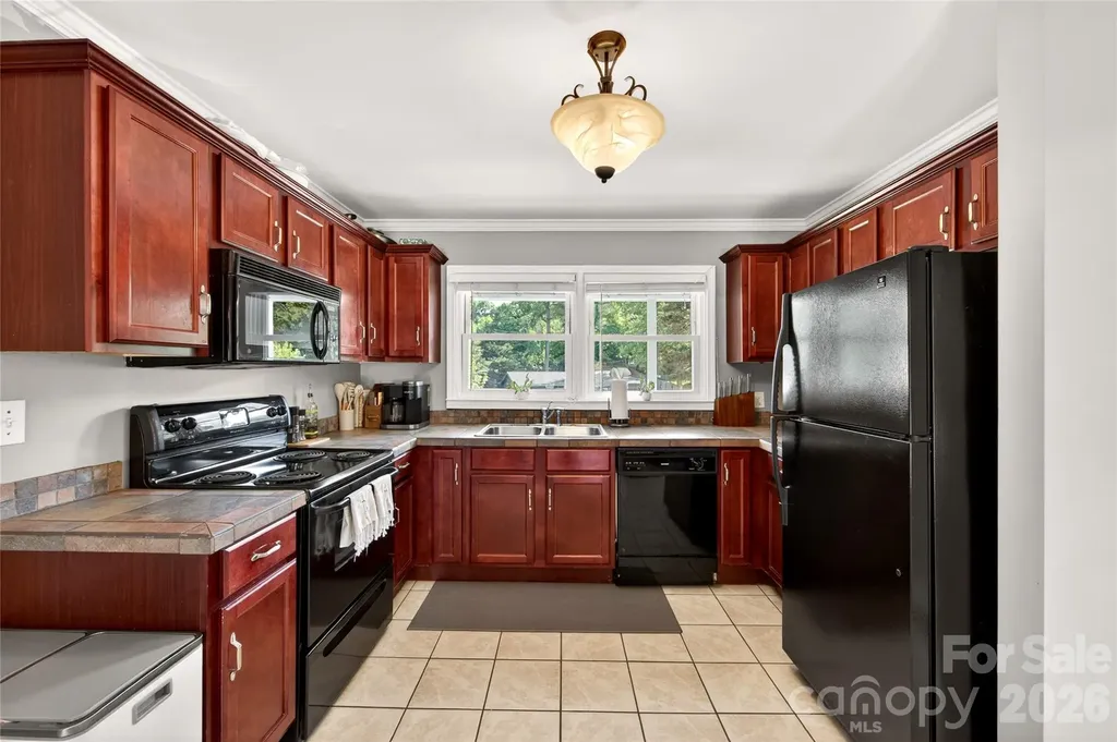 609 Kenlough Drive Charlotte NC 28209