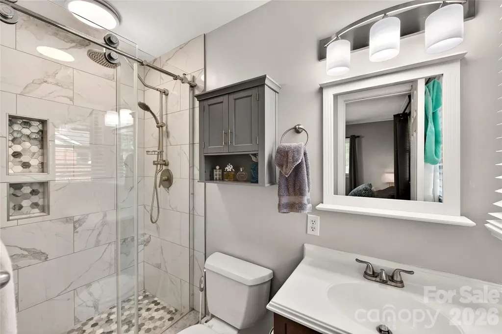 609 Kenlough Drive Charlotte NC 28209