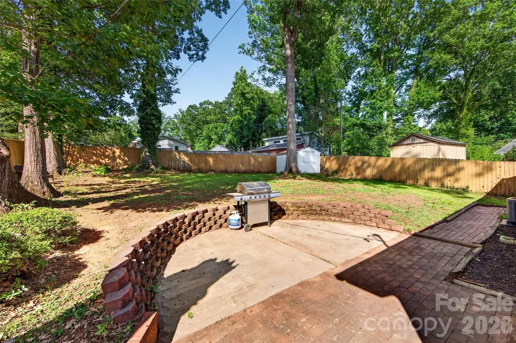 609 Kenlough Drive Charlotte NC 28209