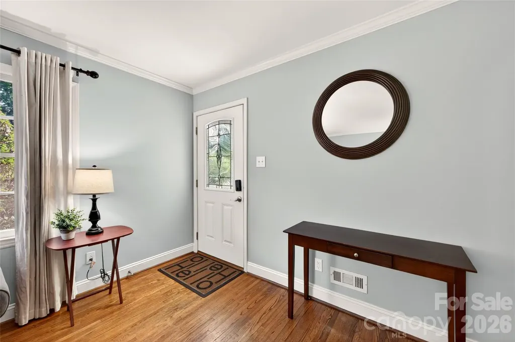 609 Kenlough Drive Charlotte NC 28209