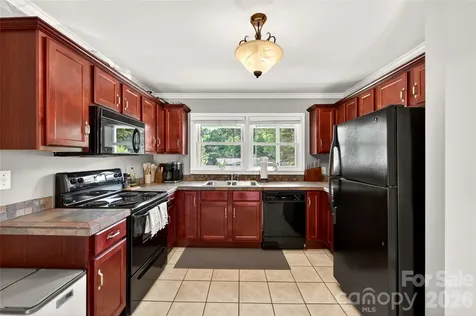 609 Kenlough Drive Charlotte NC 28209