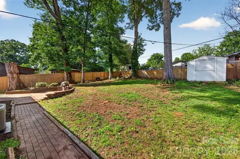 609 Kenlough Drive Charlotte NC 28209