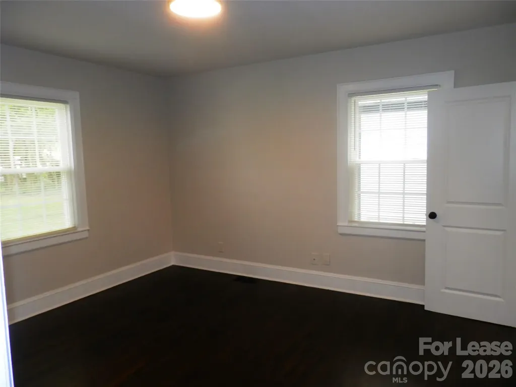 1416 Effingham Road Charlotte NC 28208