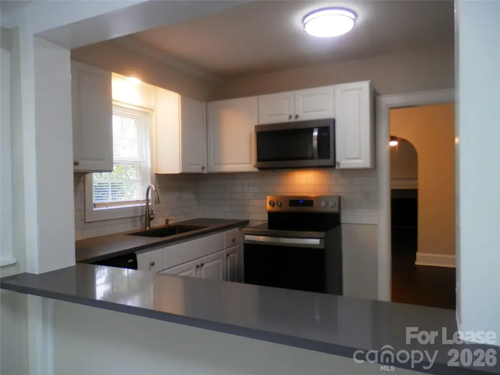 1416 Effingham Road Charlotte NC 28208
