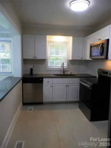 1416 Effingham Road Charlotte NC 28208