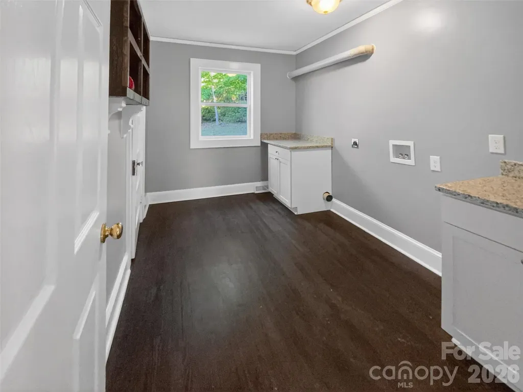 208 N 5th Street Albemarle NC 28001