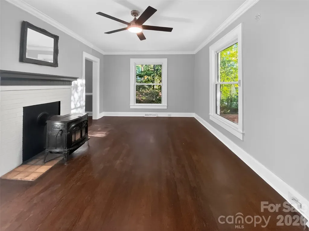 208 N 5th Street Albemarle NC 28001