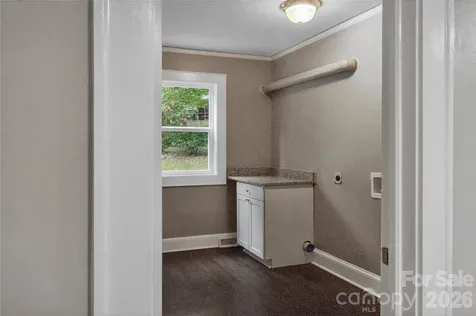 208 N 5th Street Albemarle NC 28001