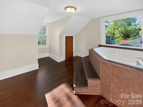 208 N 5th Street Albemarle NC 28001
