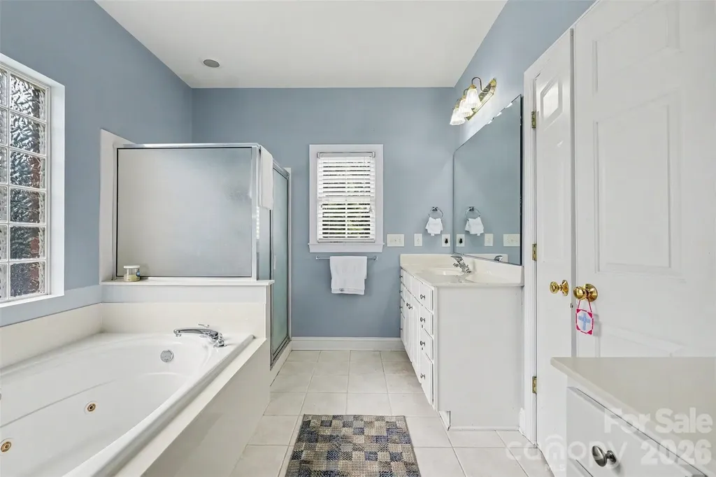 172 Eaglecrest Drive Matthews NC 28104