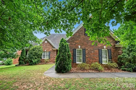 172 Eaglecrest Drive Matthews NC 28104