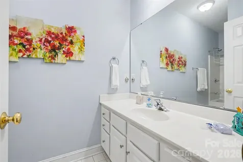 172 Eaglecrest Drive Matthews NC 28104
