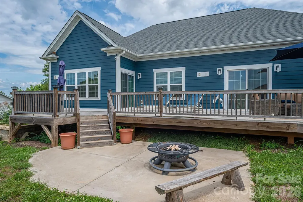 2725 Eagle Drive Lincolnton NC 28092
