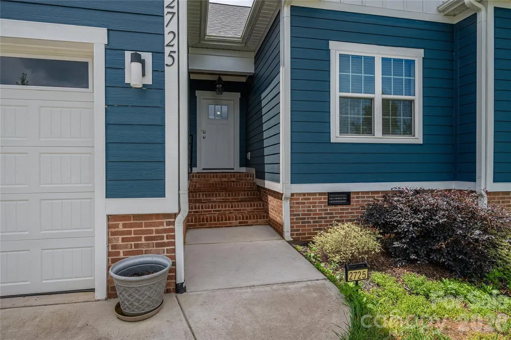 2725 Eagle Drive Lincolnton NC 28092