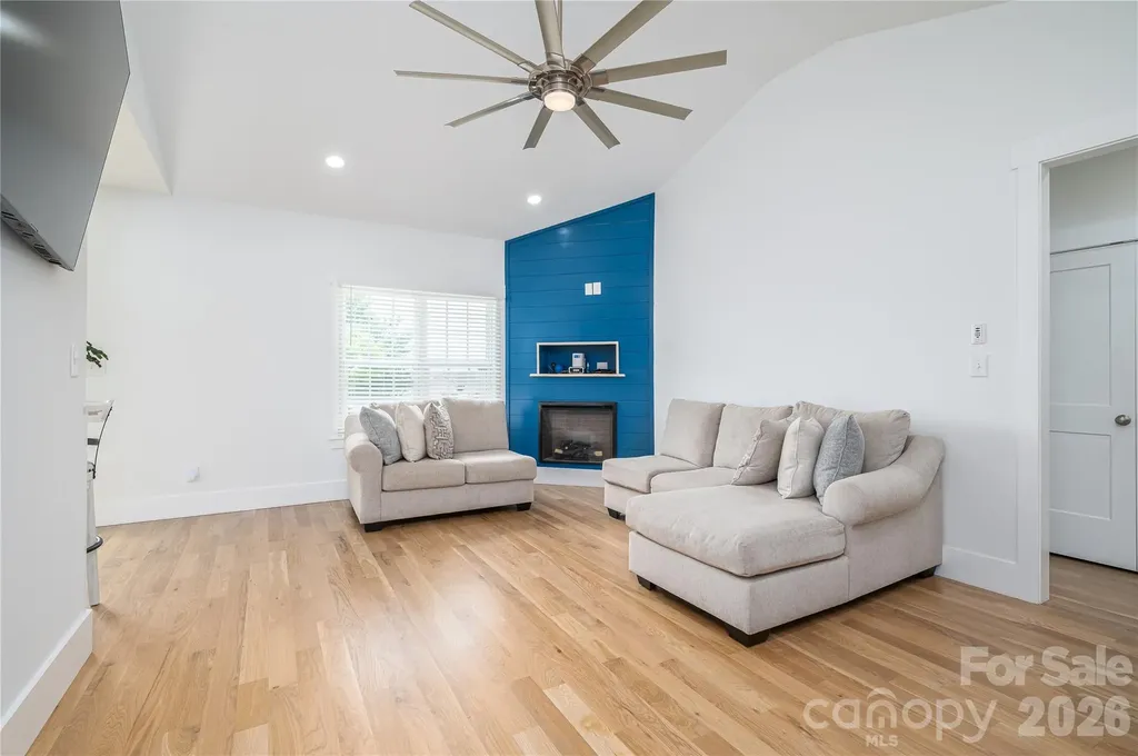 2725 Eagle Drive Lincolnton NC 28092