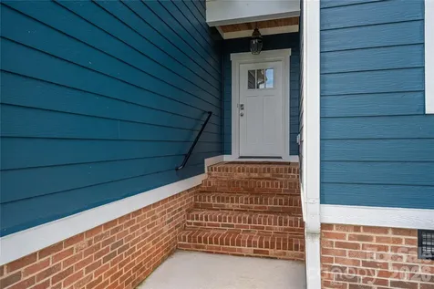 2725 Eagle Drive Lincolnton NC 28092