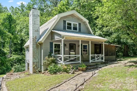 177 E Poplar Drive Hendersonville NC 28792