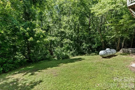 177 E Poplar Drive Hendersonville NC 28792