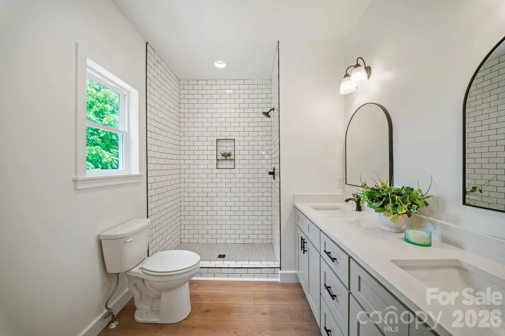 311 Farley Street Waynesville NC 28786