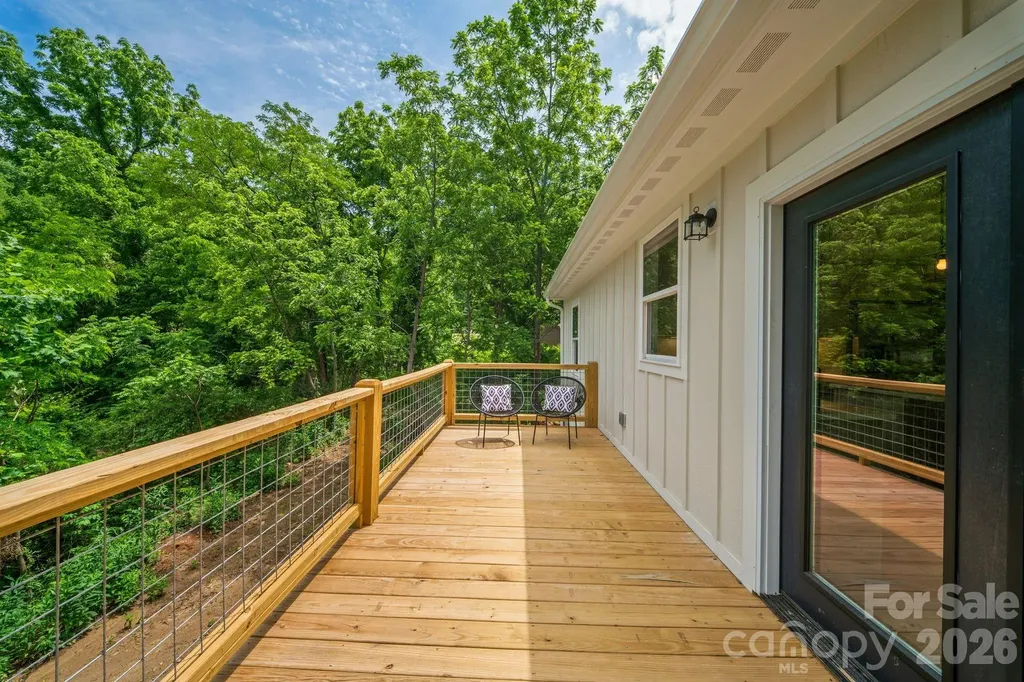 311 Farley Street Waynesville NC 28786