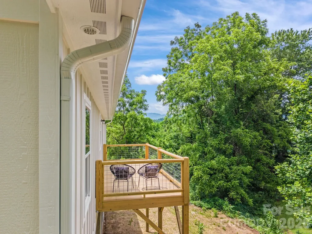 311 Farley Street Waynesville NC 28786