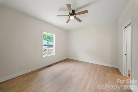 311 Farley Street Waynesville NC 28786