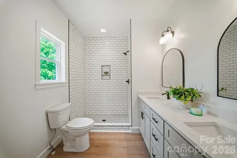 311 Farley Street Waynesville NC 28786