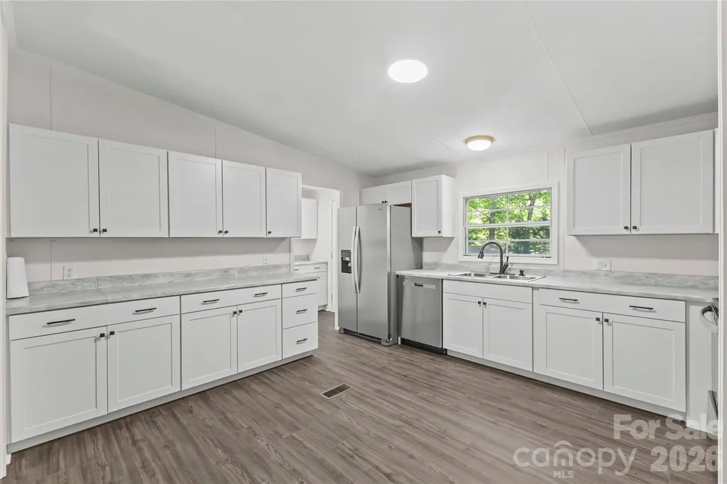 5021 Raintree Lane Maiden NC 28650