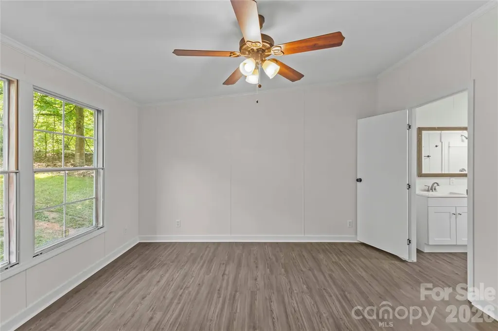 5021 Raintree Lane Maiden NC 28650