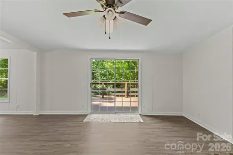 5021 Raintree Lane Maiden NC 28650