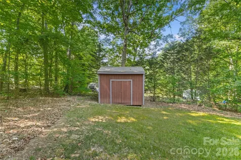 5021 Raintree Lane Maiden NC 28650