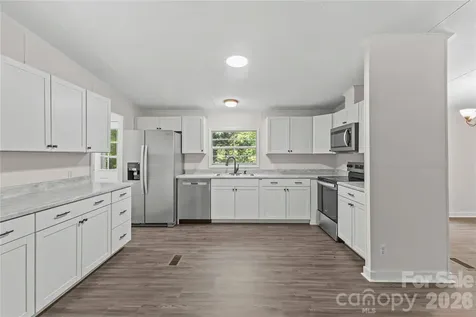5021 Raintree Lane Maiden NC 28650
