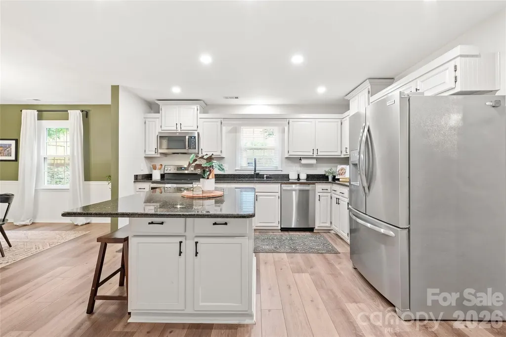 419 Scarborough Lane Matthews NC 28105