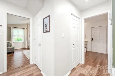 419 Scarborough Lane Matthews NC 28105