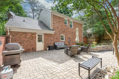 419 Scarborough Lane Matthews NC 28105