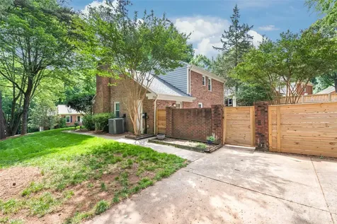 419 Scarborough Lane Matthews NC 28105