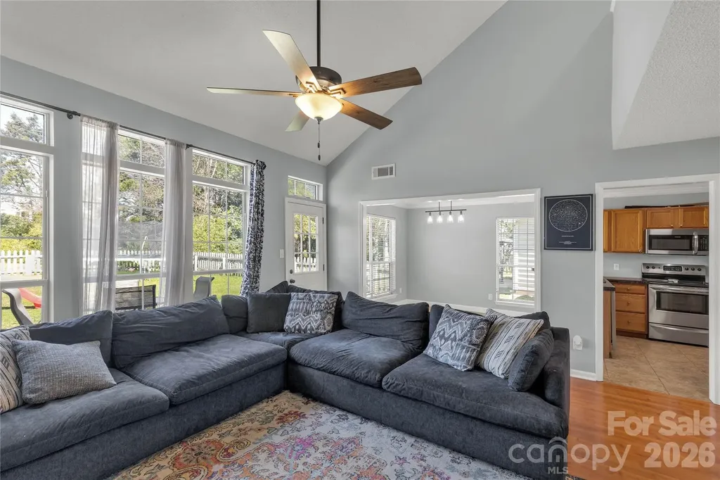13213 Lampmeade Lane Charlotte NC 28273