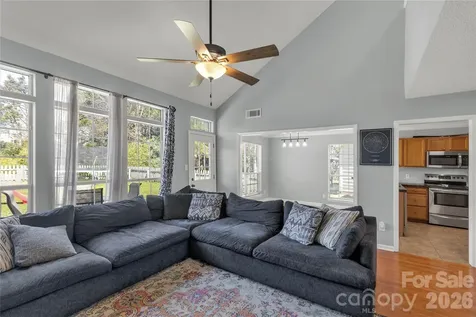 13213 Lampmeade Lane Charlotte NC 28273