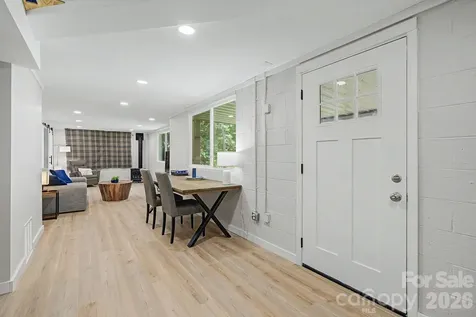 878 Garren Creek Road Fairview NC 28730