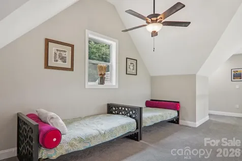 1105 Falls View Drive Bryson City NC 28713