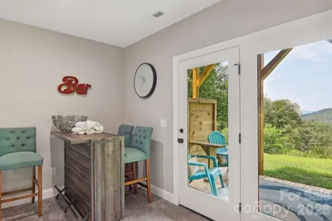 1105 Falls View Drive Bryson City NC 28713