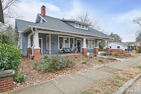 202 S Oak Street Statesville NC 28677