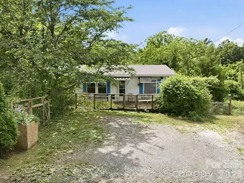 131 Vinewood Circle Asheville NC 28806