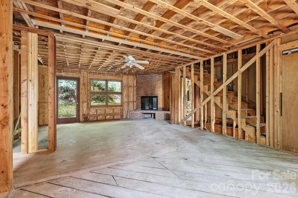 120 Stovall Street Waynesville NC 28786
