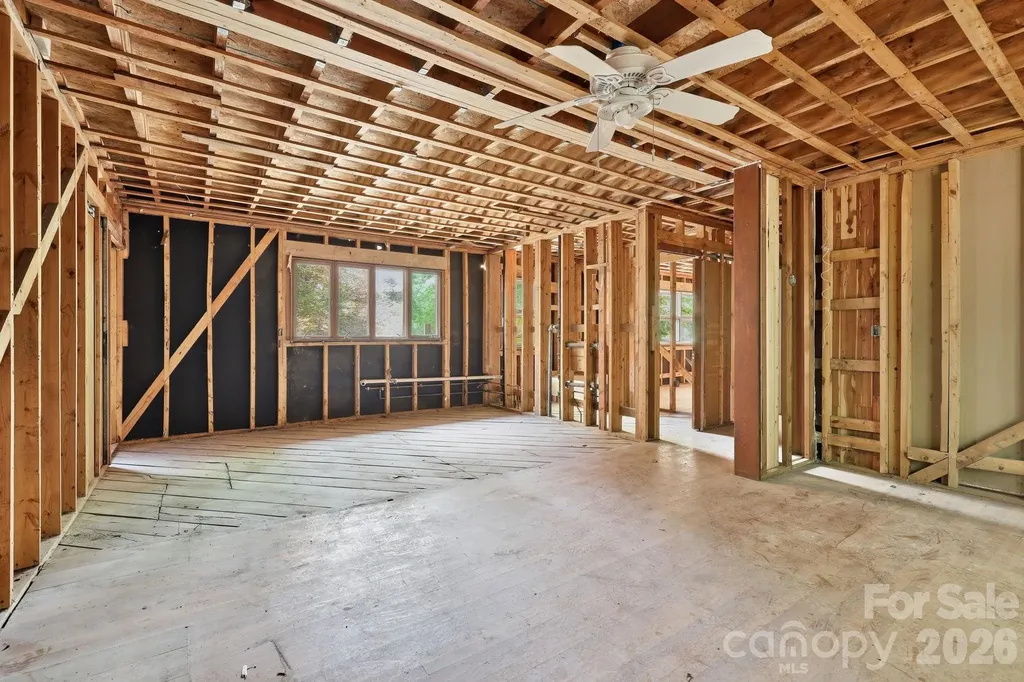 120 Stovall Street Waynesville NC 28786